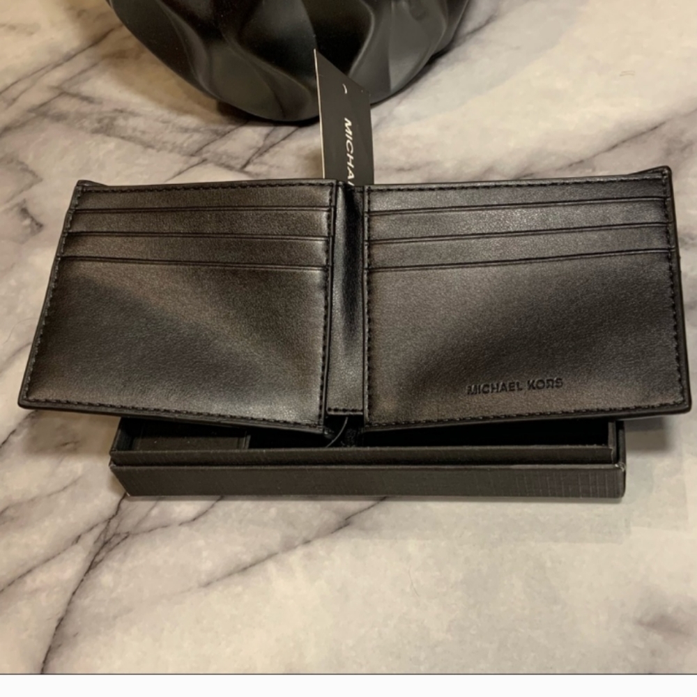 Michael kors men's bifold MK printed logo wallet - Picture 6 of 8